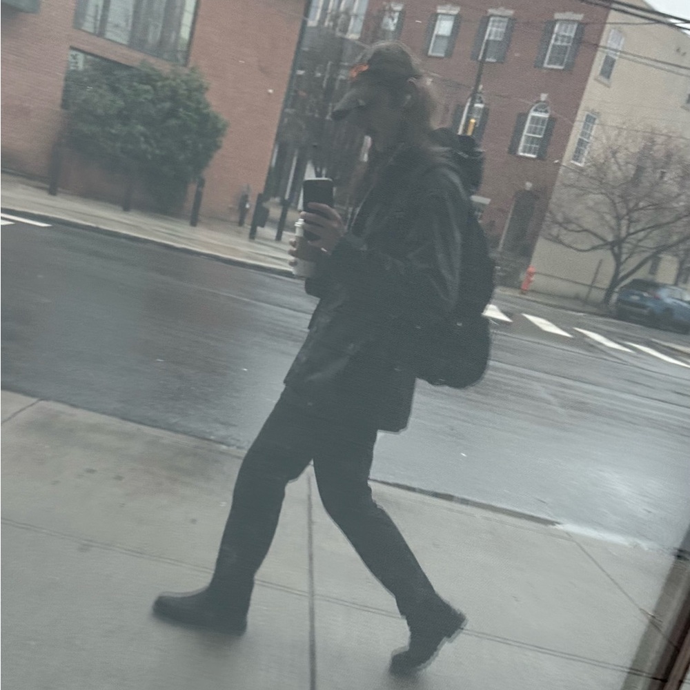 Meet your Posher, Chris